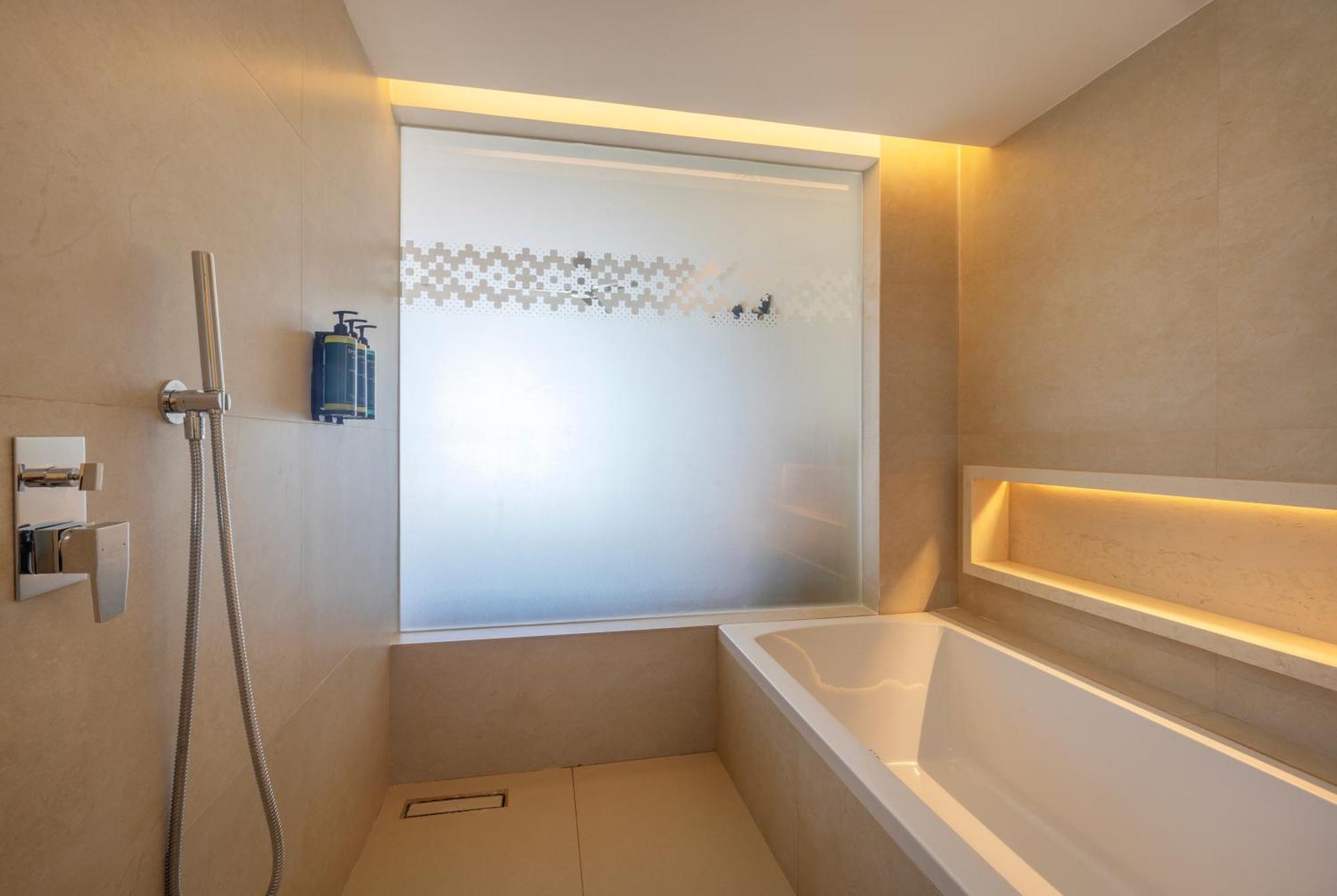 Two Bedroom Luxury Junior Suite Ocean Front Diamond Club